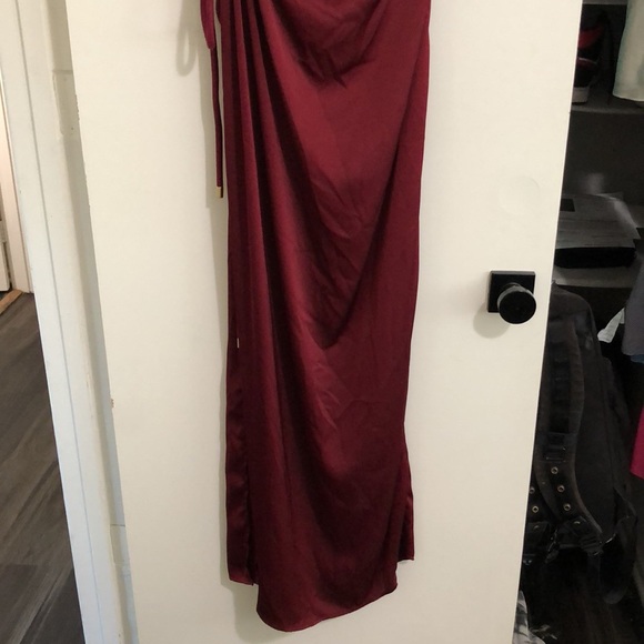 NEW Andrea Iyamah x REVOLVE Aylo One Shoulder Dress in Oxblood Red Maxi Dress - Picture 4 of 7